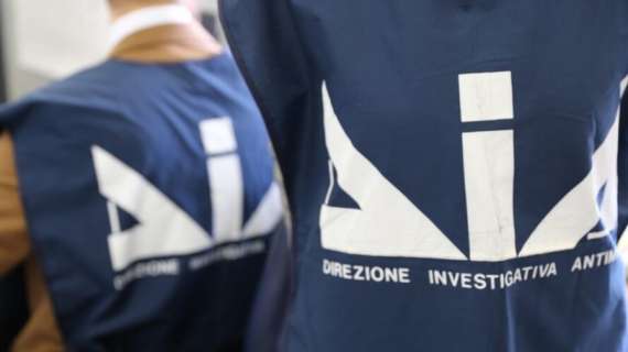 Operazione della DIA, arrestate 9 persone: c'è un presidente di Serie D