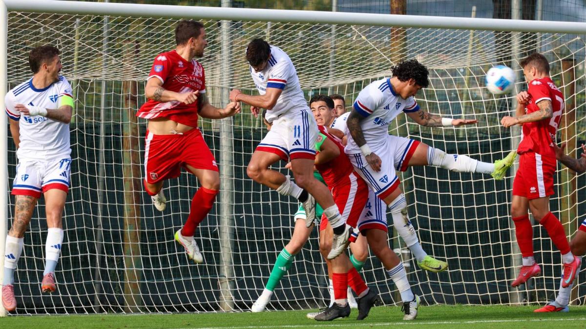 Grosseto ormai lanciatissimo: vittoria 4-2 nel derby di Gavorrano