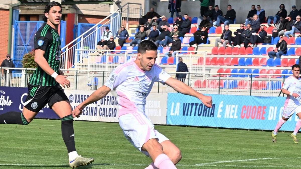 Derby combattuto a Venegono: Varesina beffata, Chessa salva la Castellanzese al 95'