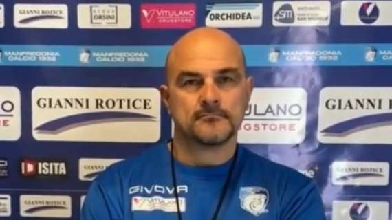 Manfredonia, mister Cinque: «Abbiamo giocato alla pari fino a quando siamo rimasti in undici»