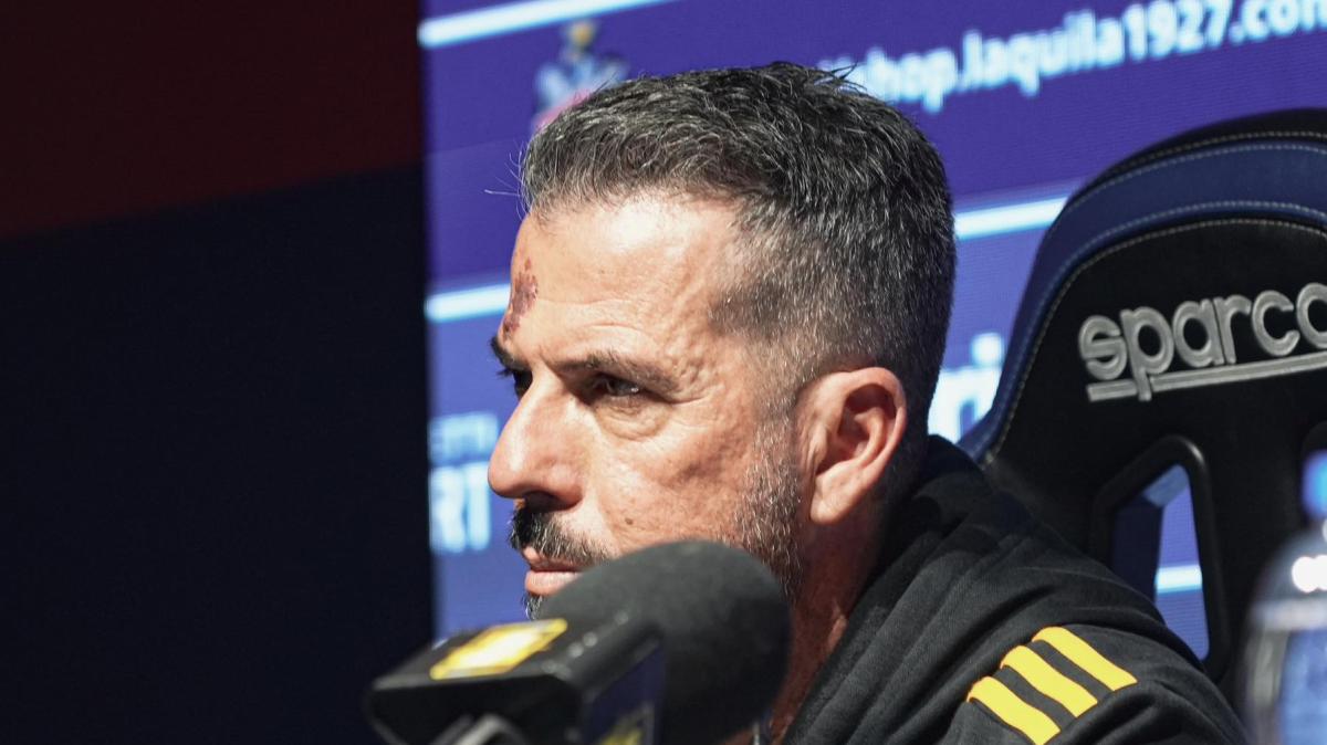 L'Aquila, Chianese è una furia: «Bisogna dare di più per questa casacca, partire 0-3 in casa non va bene»