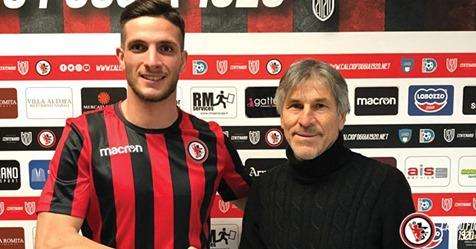 Calciomercato Foggia, adesso è ufficiale: firma un attaccante
