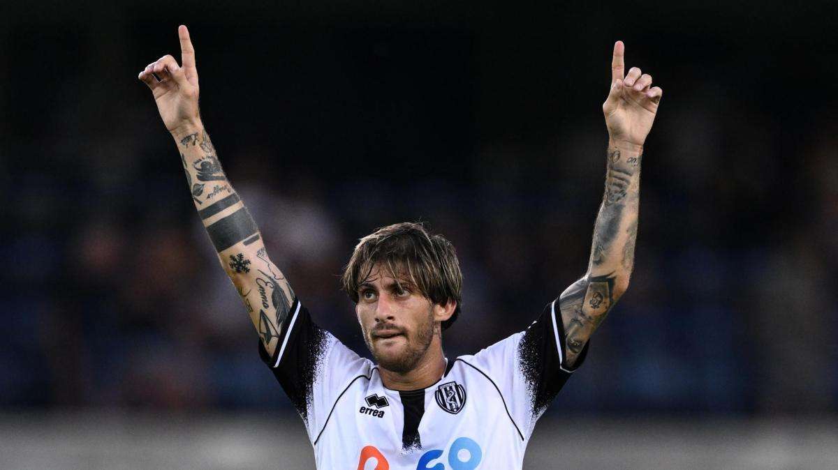 Bari valuta l'addio anticipato ad Antonucci: il prestito dallo Spezia verso la chiusura