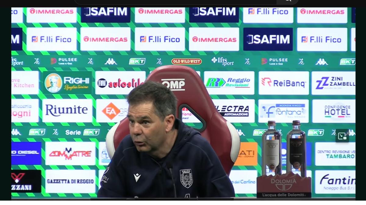 Reggiana, Rubinacci non ci sta e attacca: «A Bari abbiamo fatto schifo, chiediamo scusa al calcio. Ecco la verità»