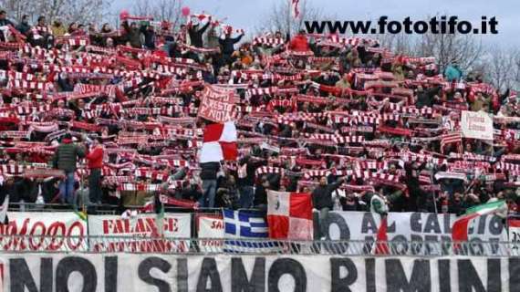 foto tifosi Rimini