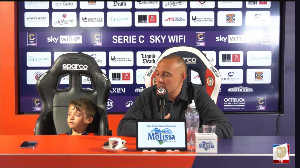 Campobasso, Rizzetta commosso dopo il successo sull'Ascoli: «Fiero di questa piazza, ora i playoff senza paura»