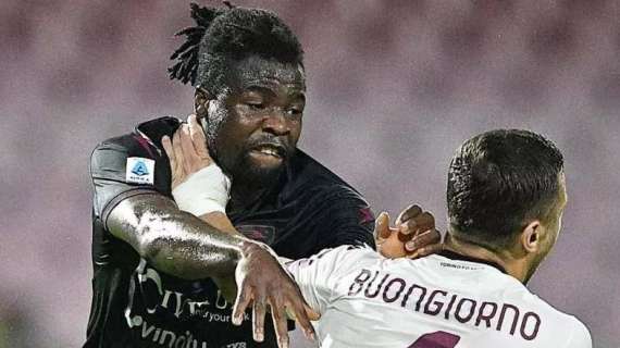 Salernitana, infortunio Ikwuemesi: l'entità dell'infortunio