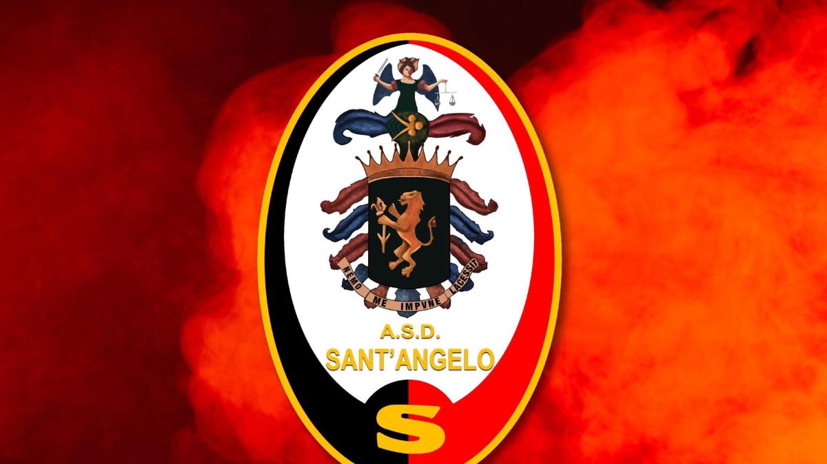 Sant'Angelo, Bianchi lascia il club: rescissione consensuale per motivi personali