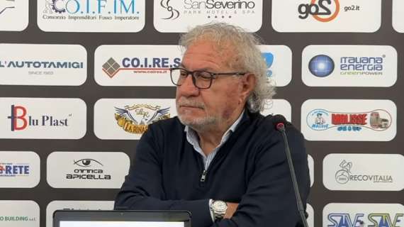 Nocerina, D'Eboli fa il punto: «Più squadra grazie al mercato»