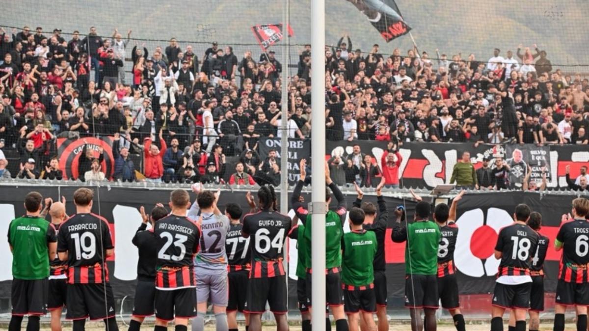 Serie D, girone G: il punto. La Scafatese si allontana, la Nocerina prosegue la caccia