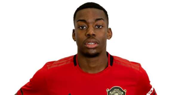 Newcastle United in trattativa per Anthony Elanga: l'interesse di Eddie Howe e le sfide del mercato