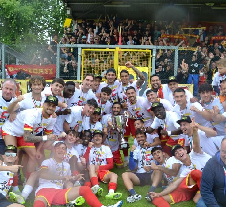 SCANDALO IN SERIE D - Stupro di gruppo durante la festa promozione del Bra in Serie C