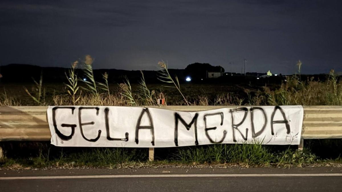 Acireale-Gela, tensione pre-partita: blitz provocatorio dei tifosi acesi a Gela