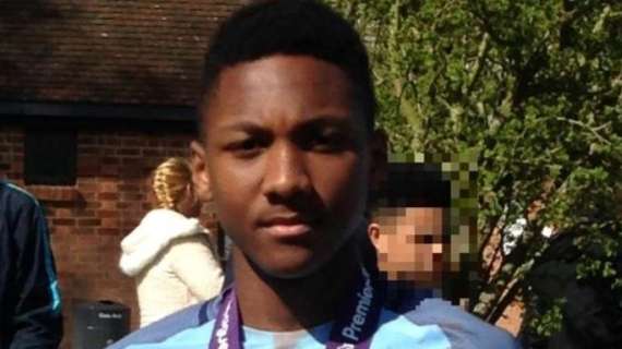 Tragedia in Inghilterra: morto suicida calciatore 17enne ex promessa del City. Assurda la possibile causa