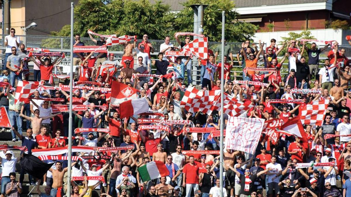 Piacenza di misura sul Rovato: un colpo di testa di Manuzzi decide la sfida e tiene vivi i sogni promozione