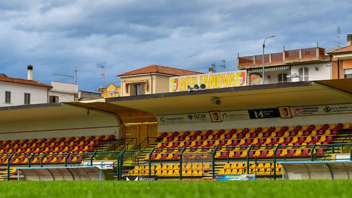 Svolta stadio a Giulianova: pronti 200mila euro per un Fadini da 3000 posti