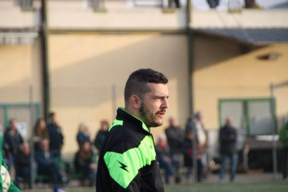 Serie D Girone D: Smacchi (28) guida la classifica, l'ascesa degli allenatori che sfidano l'età