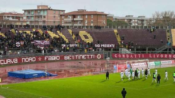 Il Livorno perde in casa col Poggibonsi e ora Favarin rischia la panchina