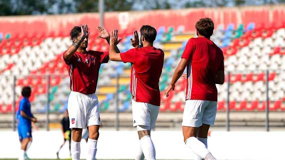 Il Teramo non si ferma, 8-0 al Penne: poker di Persano e rodaggio riuscito