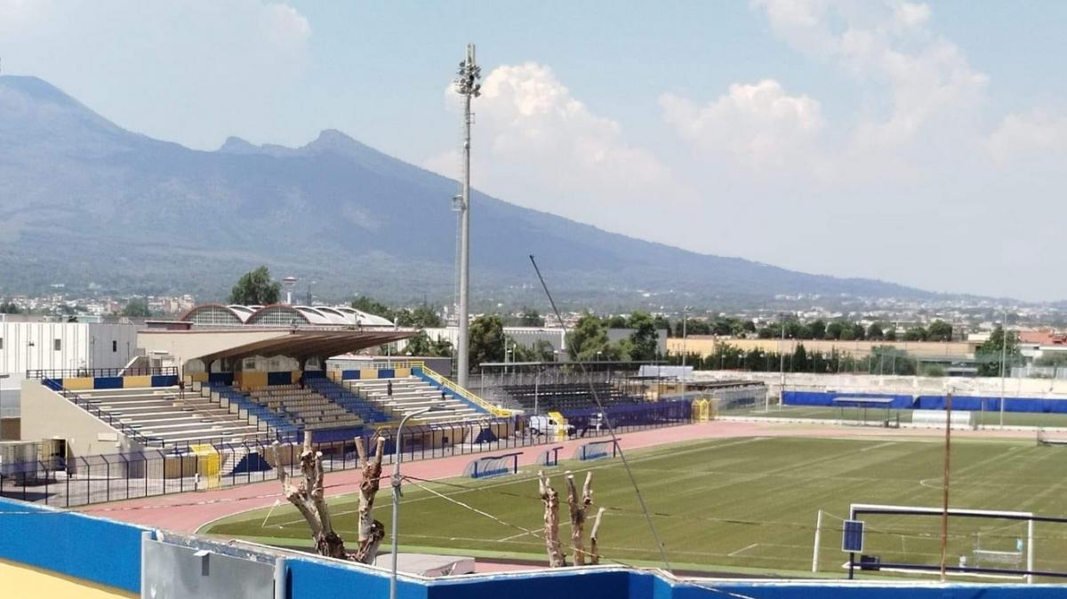 Scafati, lo stadio 'Vitiello' passa in gestione alla Scafatese. Aliberti: «Accordo per 18 anni»