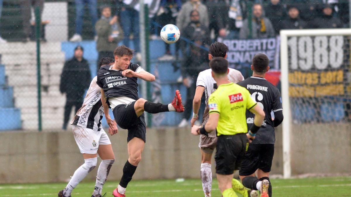 Serie D, il peso dell'esperienza: ecco i dati del girone F