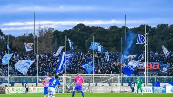 Presenza tifosi in Serie D - Testa a testa tra Andria e Nocerina, poi Casarano e Matera