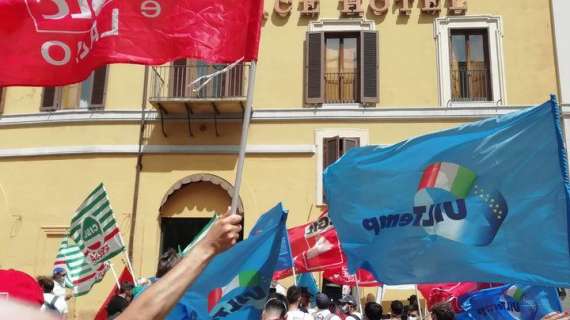 CIDS, AIC e Sindacati in piazza a Montecitorio: ecco le richieste di lavoratori e atleti 