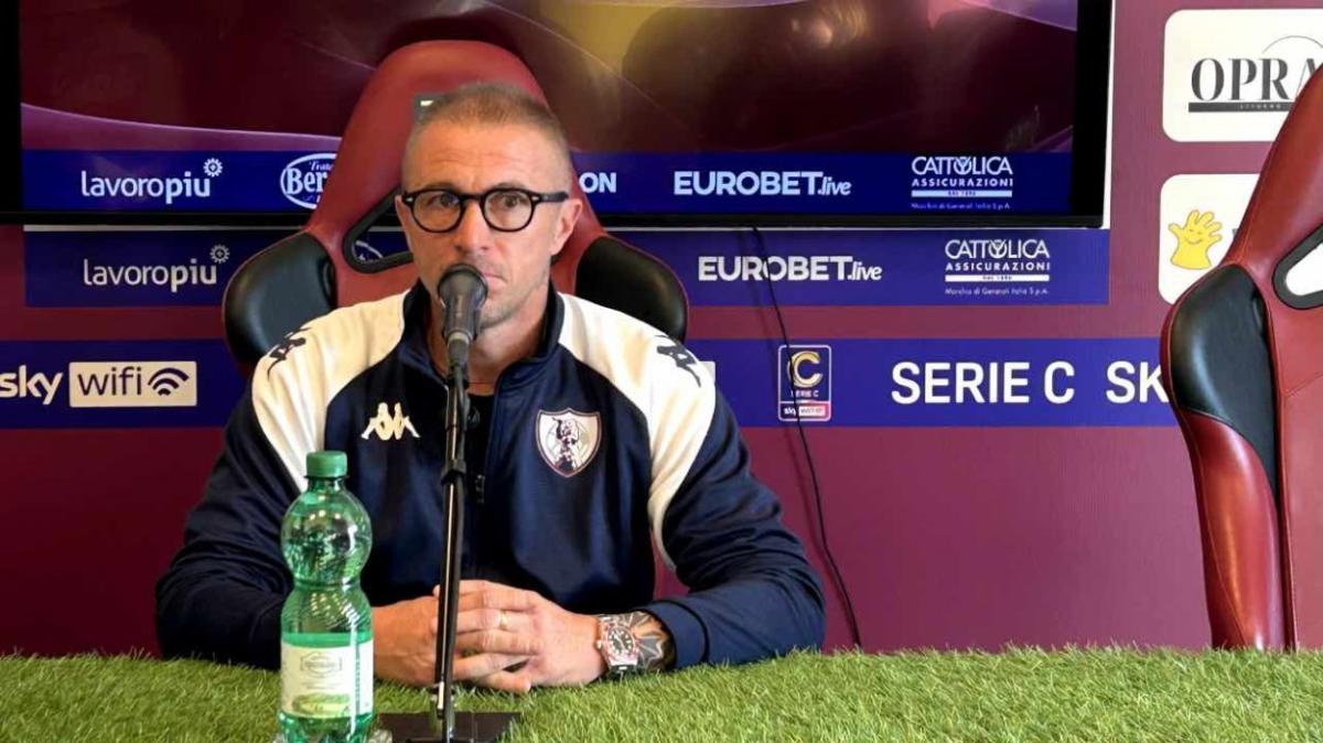 Mancinelli scuote l'ambiente Sambenedettese: «Ho visto troppa leggerezza, dobbiamo metterci in testa solo la salvezza»