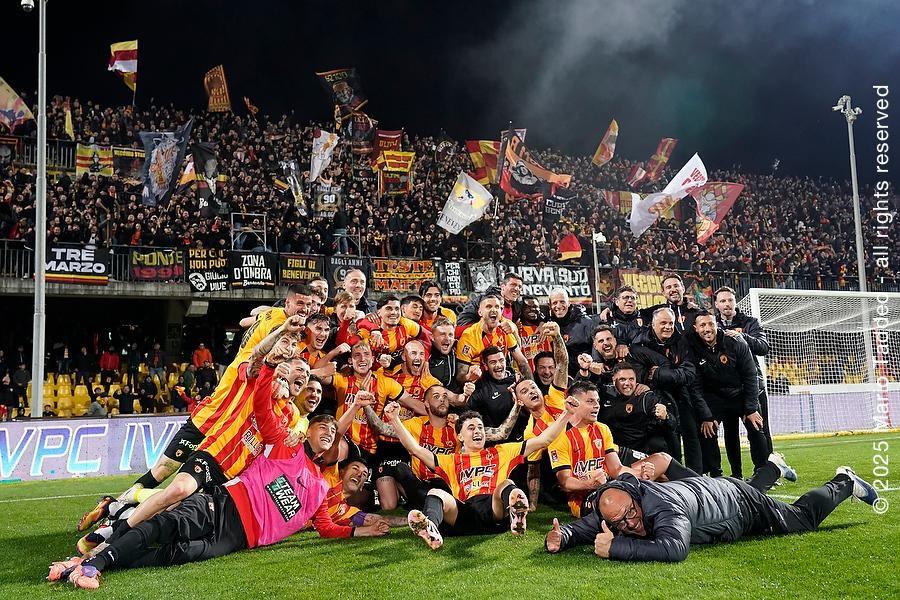 Il Benevento vede la Serie B: ecco come e quando può scattare la festa promozione