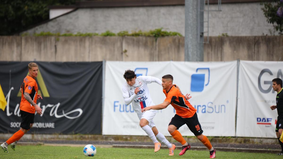 Colpaccio Mestre a San Martino: la Luparense cade in dieci e vede i playout