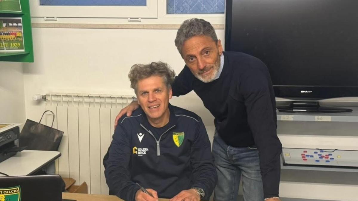 Leo Dibenedetto alla guida del Melfi: inizia una nuova avventura in panchina