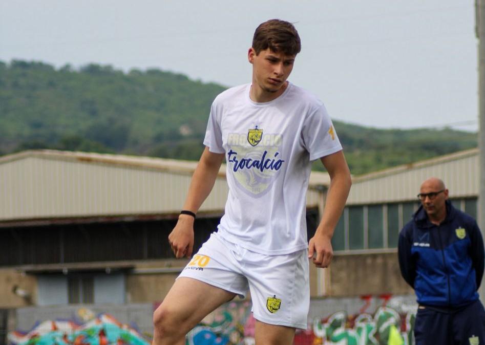 Gennaro Capparelli, il nove moderno che cresce: struttura e tecnica 