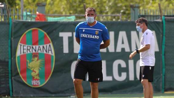 Ternana, mister Lucarelli: «La mia vera carriera è iniziata a Catania»