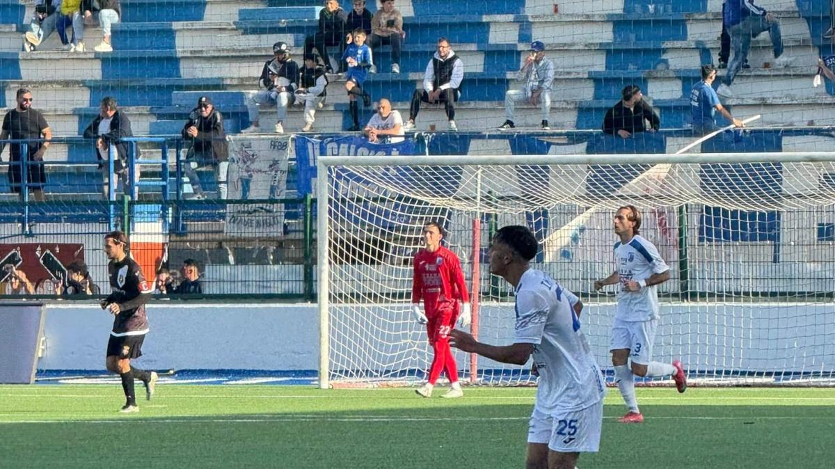 Fasano, rimonta da applausi: ribaltato lo 0-3 del Savoia e ottavi conquistati ai rigori