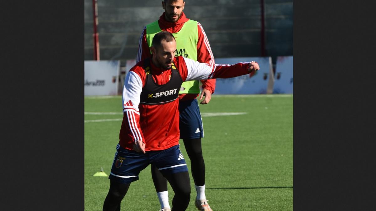 Casertana, colpo a sorpresa in difesa: arriva un ex Cosenza