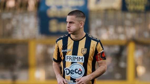 Catania, obiettivo a centrocampo: si punta su un calciatore della Juve Stabia