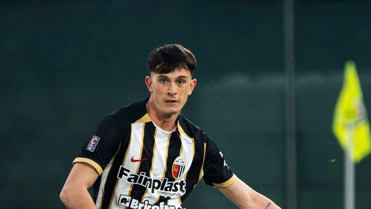 Svincolati - Terzino sinistro classe 2001 ex Ascoli e Pro Sesto