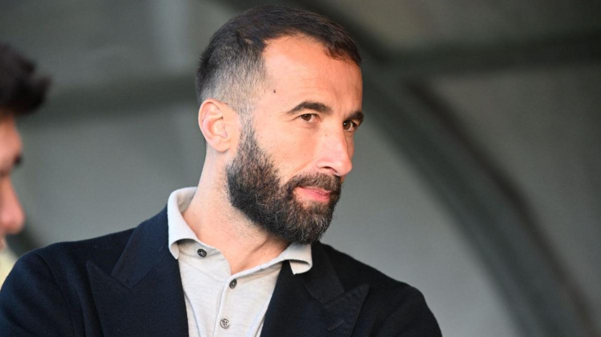 Bari, è finita: via il direttore sportivo Valerio Di Cesare