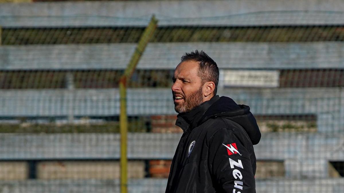 «Mi taglierei un dito pur di vincere»: il grido di battaglia di mister Vullo carica il Sant'Angelo