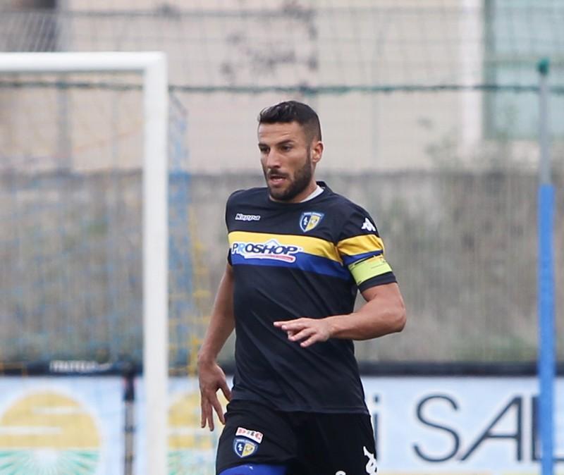 Fidelis Andria, sospiro di sollievo per il capitano Allegrini: trauma cranico non commotivo, ecco i giorni di stop