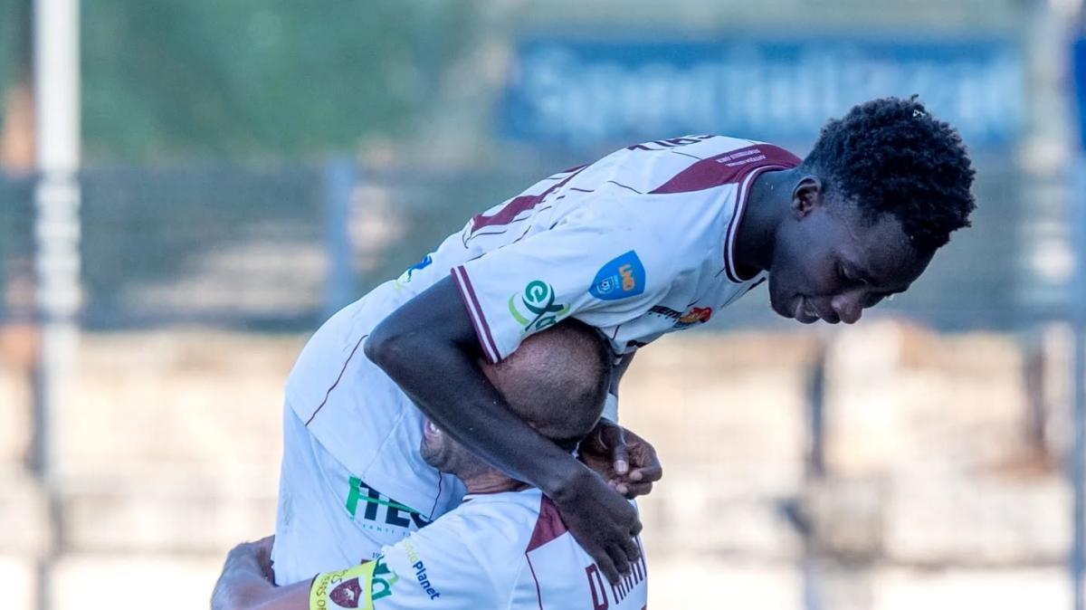 Nardò, tre gol per rinascere: l'Afragolese cade al Giovanni Paolo II