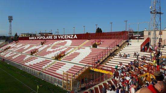 Live score Serie B 2021-2022: Vicenza-Como in DIRETTA!