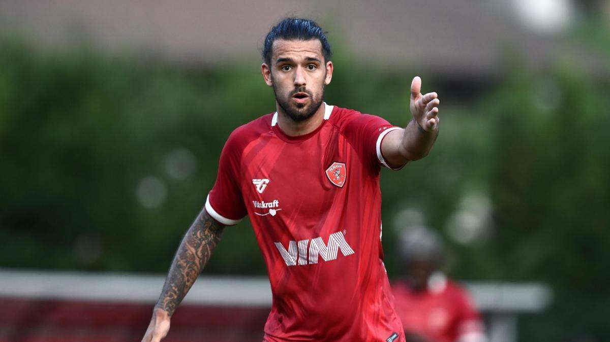 Casasola e il Catania capolista: «Obiettivo finale, non fermate intermedie»