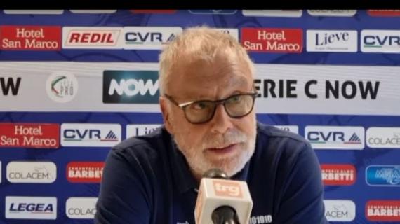 Perugia, mister Braglia: «Venerdì porto la squadra in centro, senza i tifosi qui si rischia la Serie D»