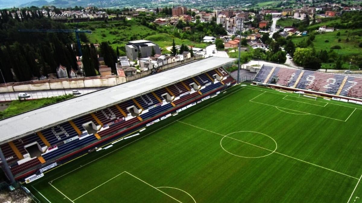 L'Aquila 1927 in regola: via libera dalla LND per i pagamenti ai tesserati