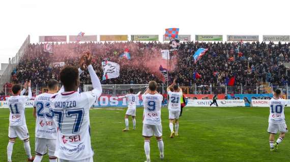 Casarano domina: 2-0 al Nardò in un derby senza storia