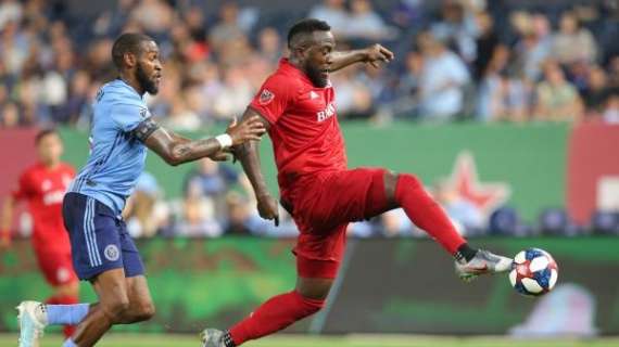 Toronto FC coach says Jozy Altidore, Omar Gonzalez will be game-time decisions