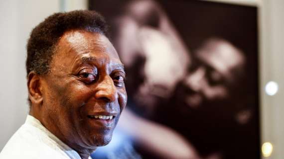 Football in mourning: Pele died