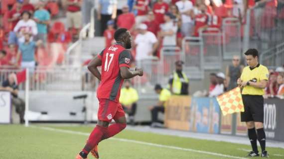 Jozy Altidore sees red for kicking out as Toronto FC loses 3-2 to New York City FC