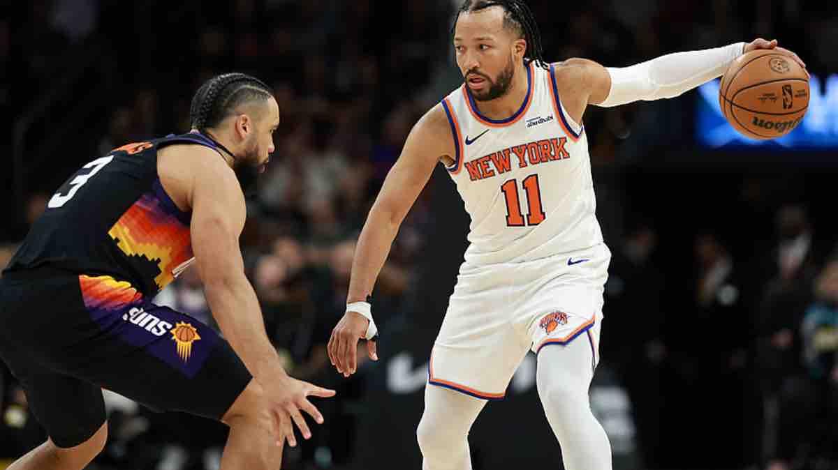 Knicks’ Late-Game Collapse Continues: Brunson and Towns Fade as Slump Deepens in Phoenix